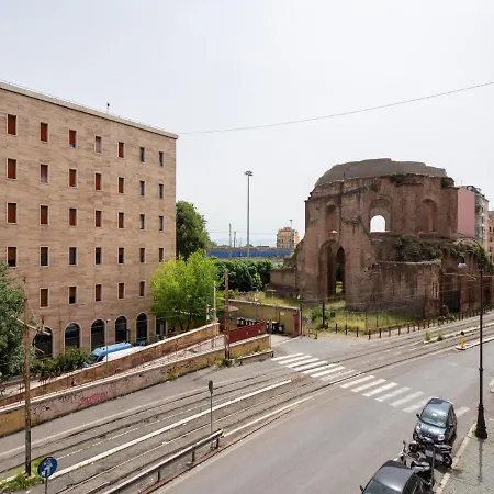 The Rent - Three-bedroom In Porta Maggiore Area *